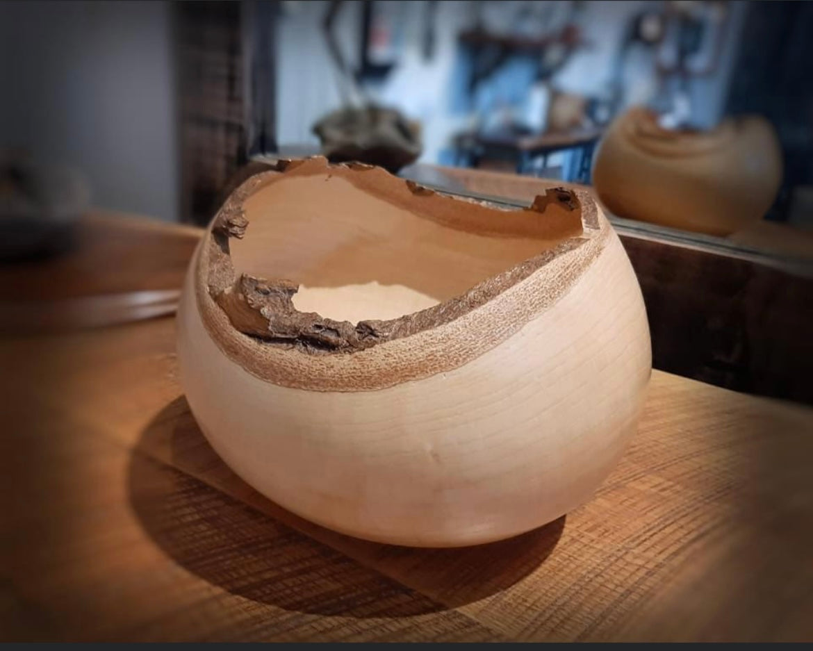 Bob Arnold Bowls & Sculptures