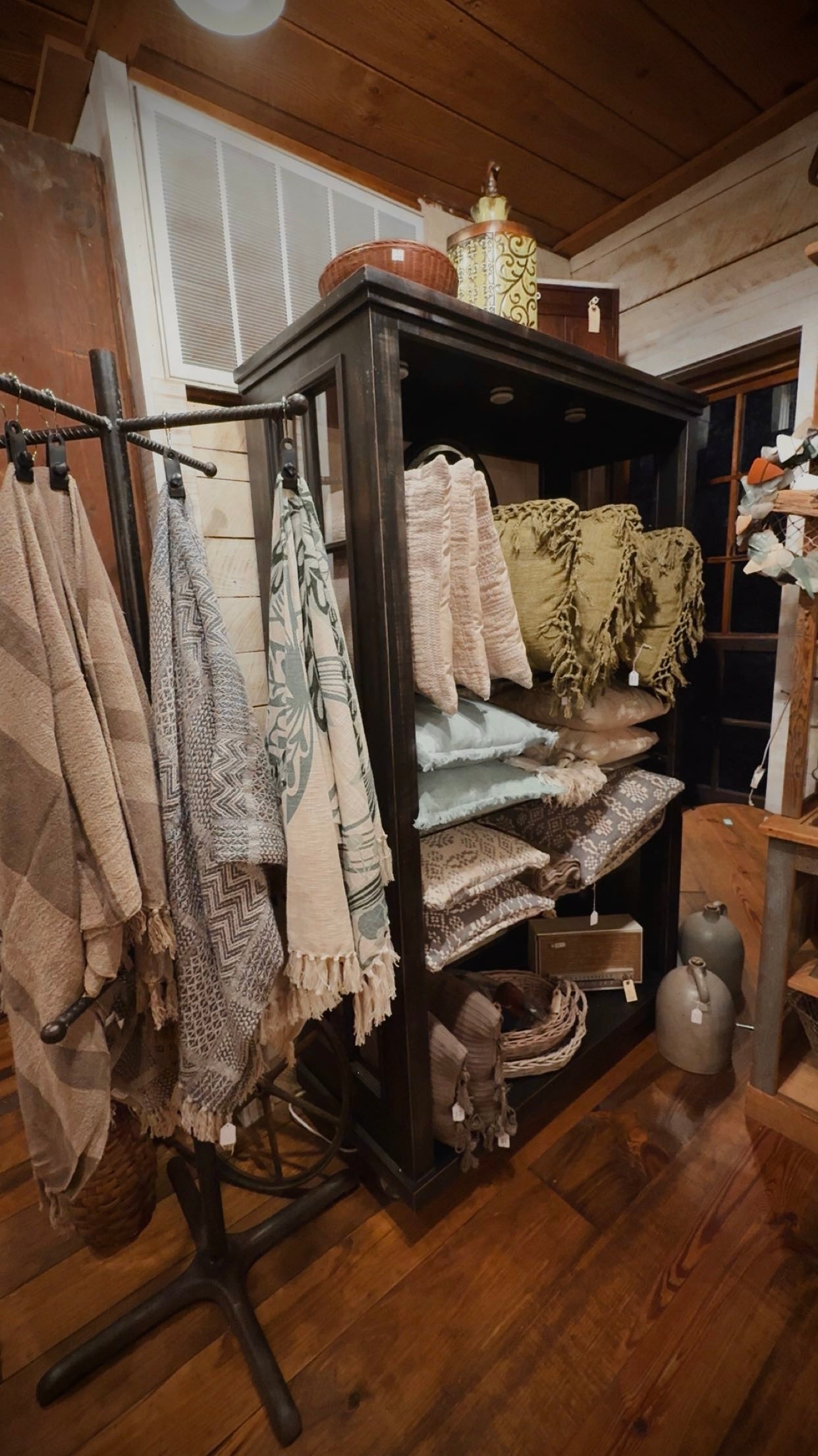 Accent Textiles